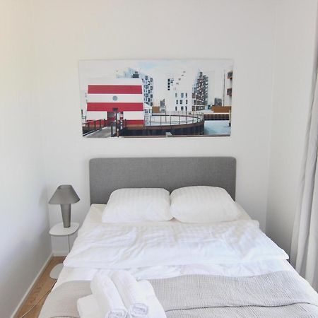 Apartamento Great 1-Bed Wbalcony By Odense Harbour Exterior foto