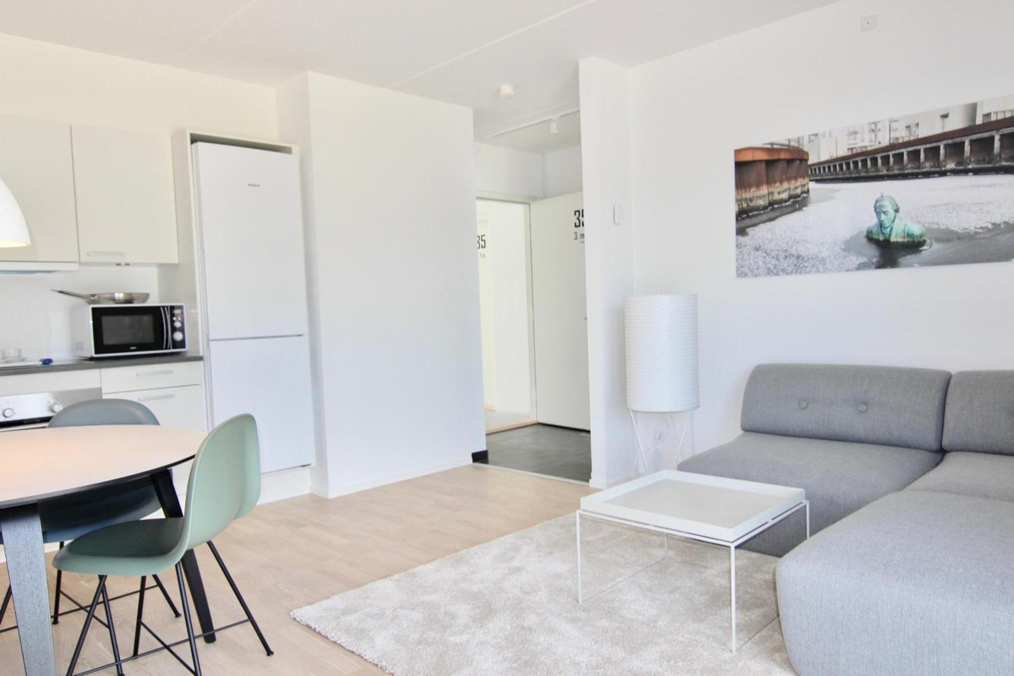 Apartamento Great 1-Bed Wbalcony By Odense Harbour Exterior foto